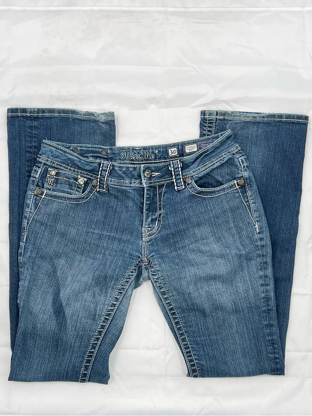 Miss Me Women's Straight Leg Jeans in Medium Blue